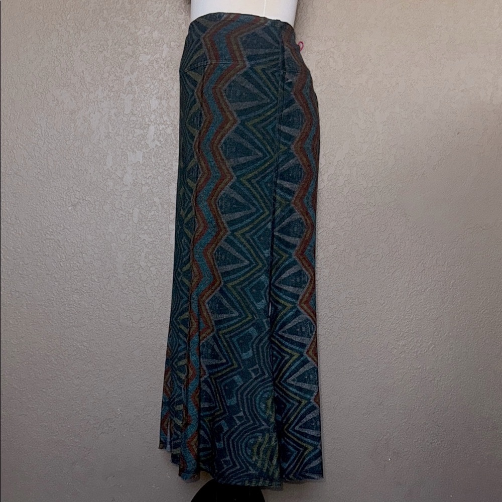 Nally & Millie Pattern Maxi A-Line Skirt - Picture 4 of 7